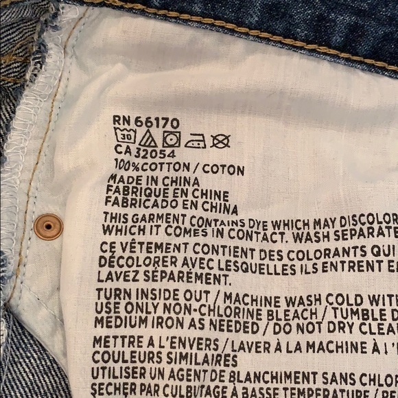 BDG Cut off daisy dukes button fly jean shorts - Picture 4 of 13